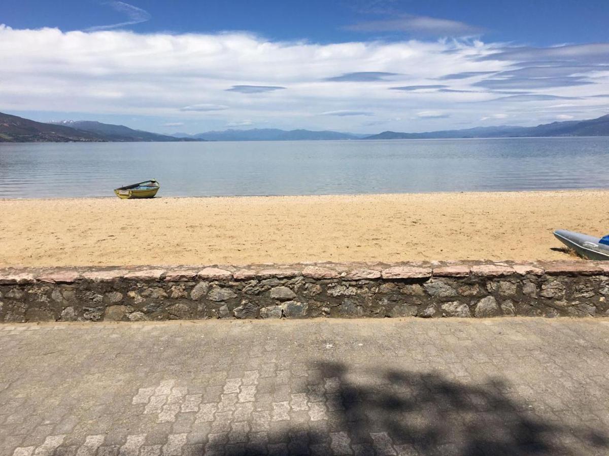 Vila Vadeha Pogradec Eksteriør bilde