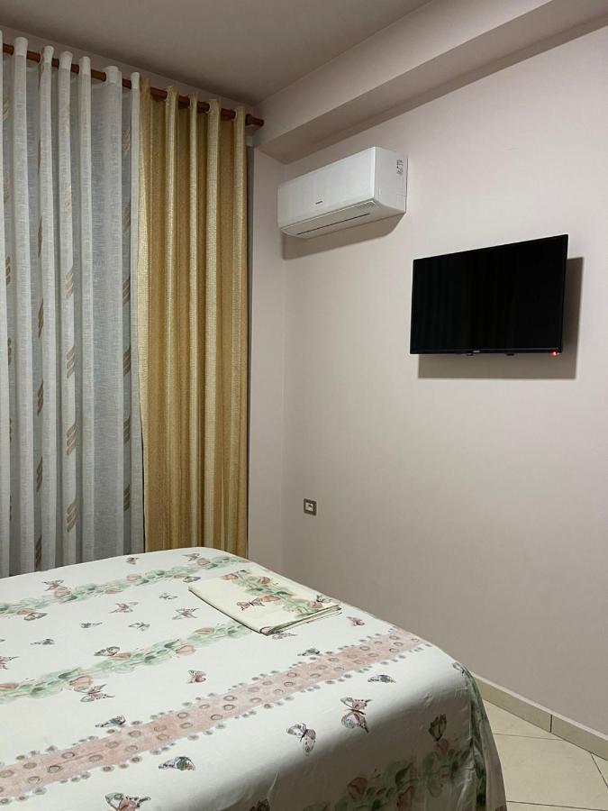 Vila Vadeha Pogradec Eksteriør bilde