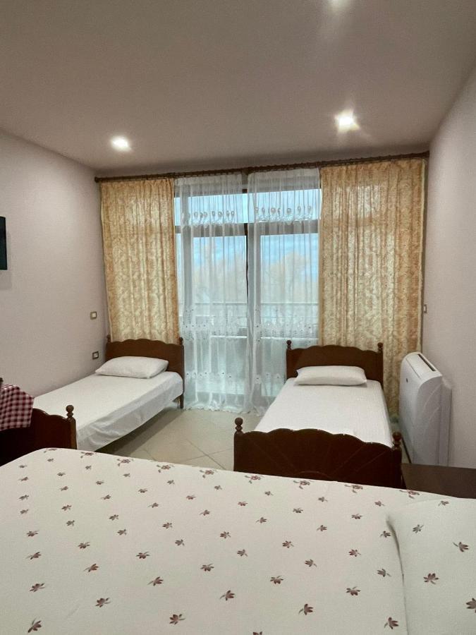 Vila Vadeha Pogradec Eksteriør bilde