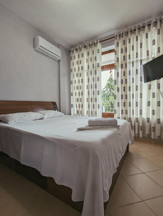 Vila Vadeha Pogradec Eksteriør bilde