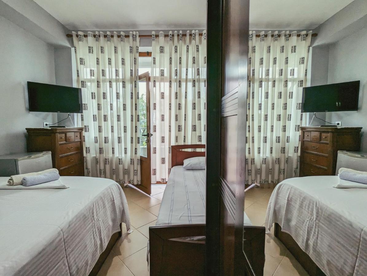 Vila Vadeha Pogradec Eksteriør bilde